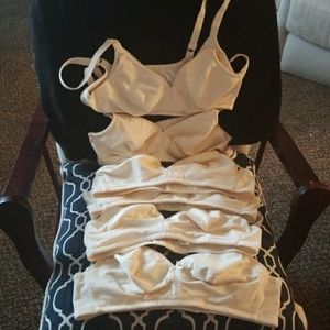 cream nursing bras 40C lot of 6 excellent
